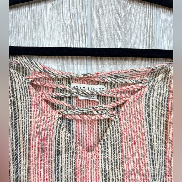 Billabong Vertical Striped Poncho Lance Up V Neck with Fringe Red Gray M/L - Picture 6 of 14